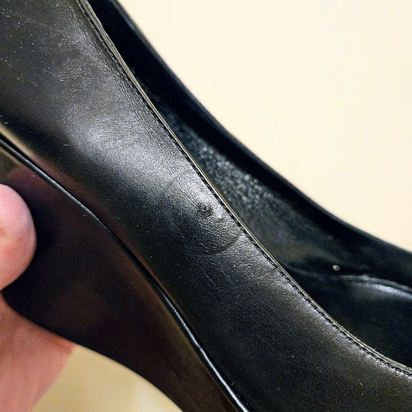 Marc by Marc Jacobs Patent Leather Black Wedge Heel Dressy Professional Pumps - Picture 9 of 9